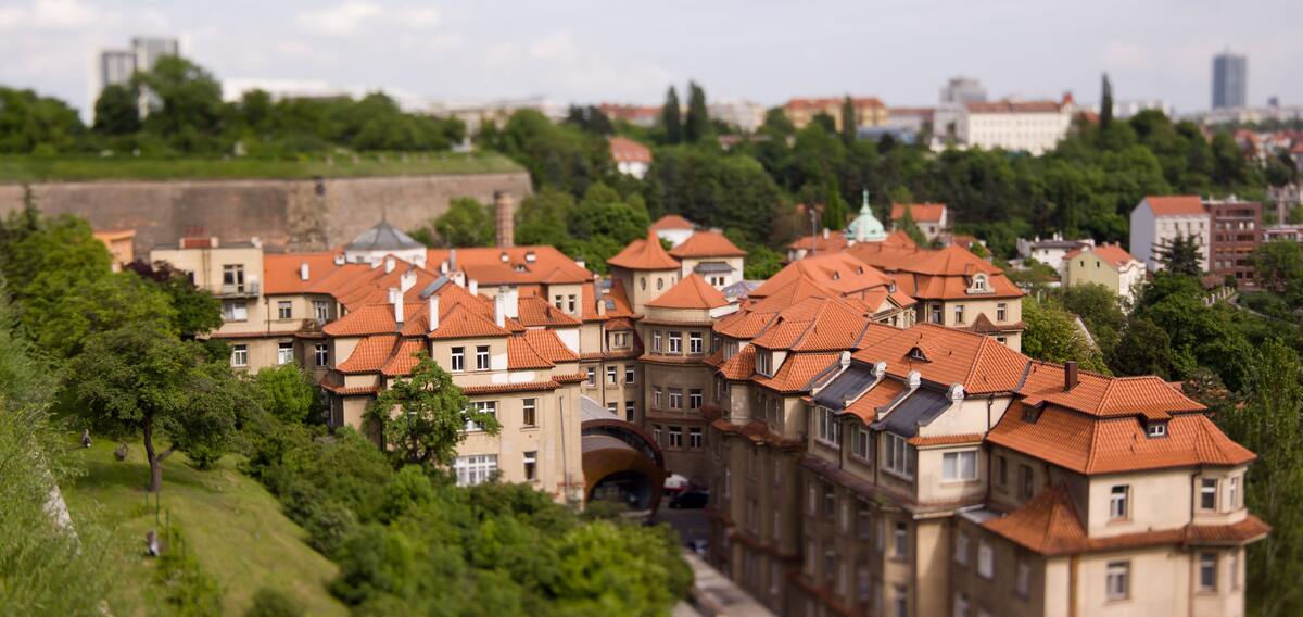 Вам необходимо украсить коридоры компании красивыми городскими пейзажами или оформить сувенирную продукцию?